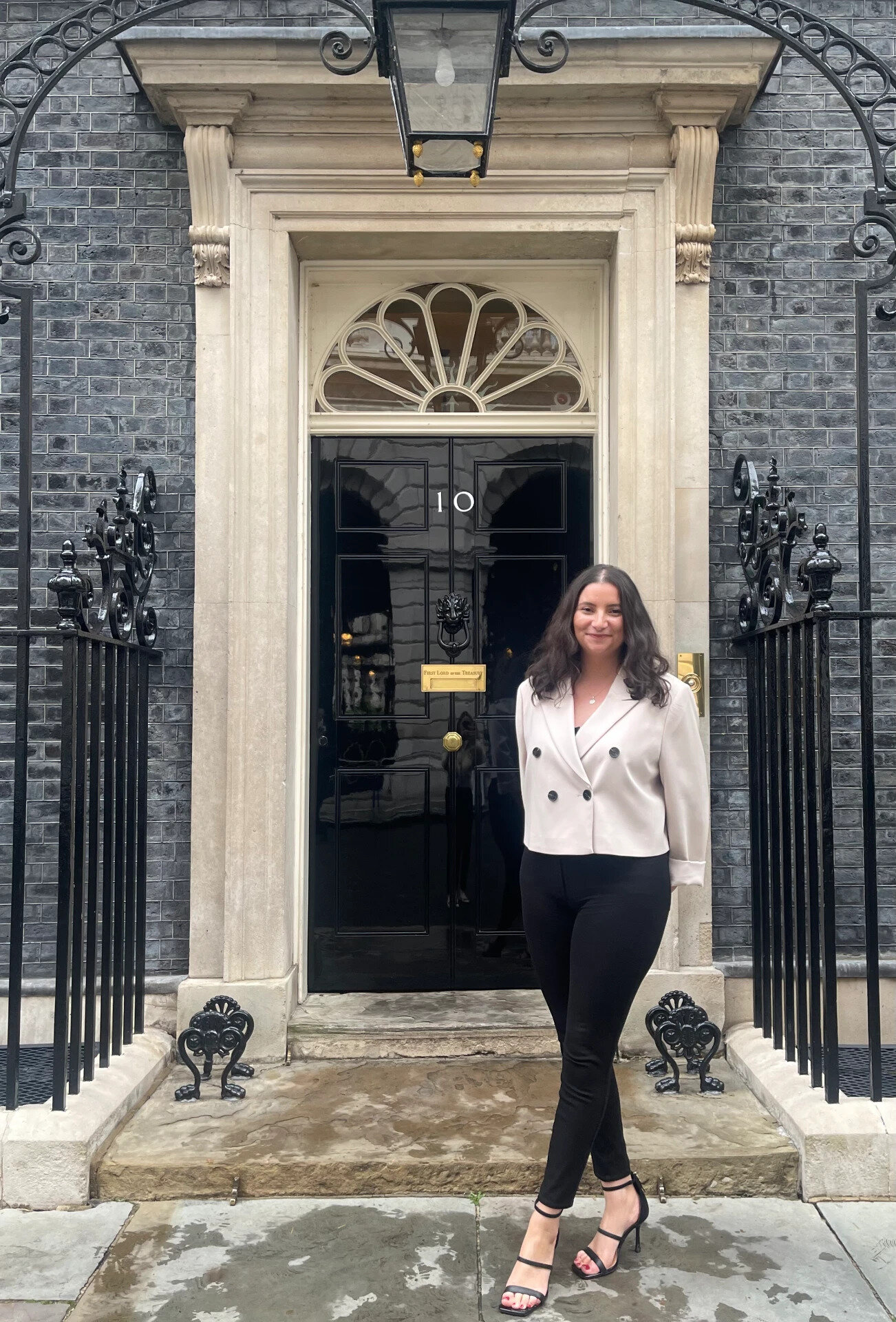 Jessica Kelly outside No.10 Downing Street